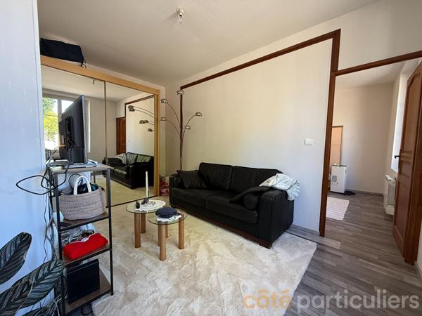 Vente
                Immeuble200 m² - 8 Pièces -
                    SAINT AMAND MONTROND (18200)
