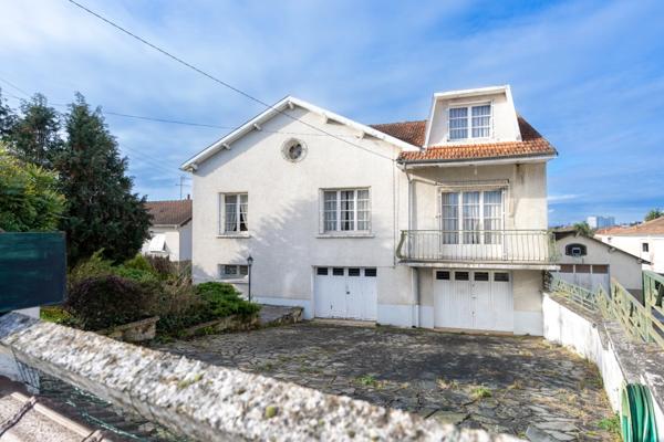 Maison à vendre 7 pièces POITIERS (86)