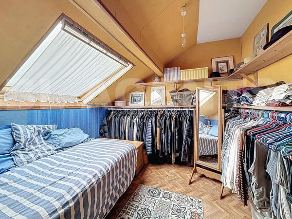 Lagny - Maison atypique à fort potentiel – 190 m² divisés en deux lots indépendants - Grand terrain 