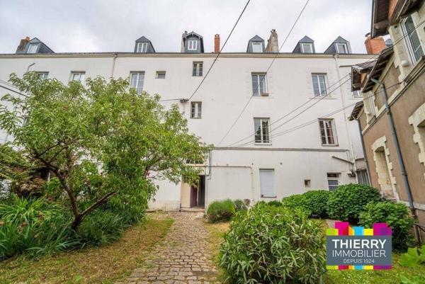 Appartement 5 pièces                                        - 44000 Nantes - Centre ville Réf : 9795