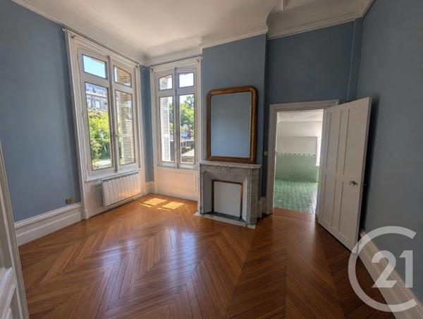 Appartement F4 à vendre  4 pièces - 86,64 m 2   ST VALERY EN CAUX  - 76