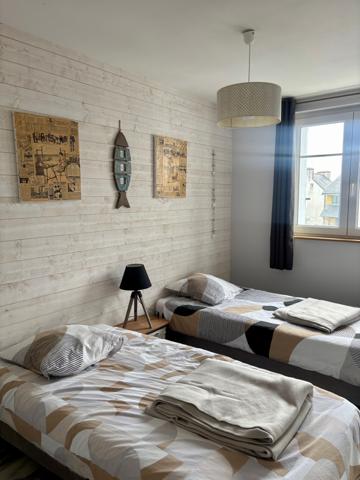Emplacement privilégié à Audierne – Appartement rénové avec vues mer Audierne (29770)