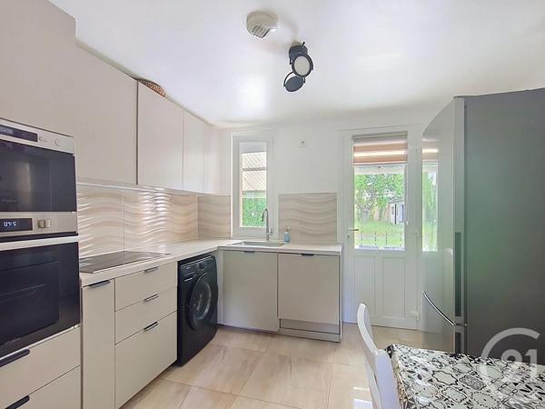 Maison à vendre  3 pièces - 70,83 m 2   ST ETIENNE DU ROUVRAY  - 76