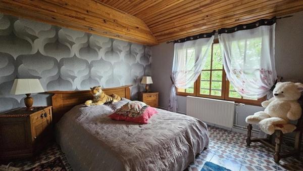 Maison style longère habitable tout de suite avec ses 4 chambres