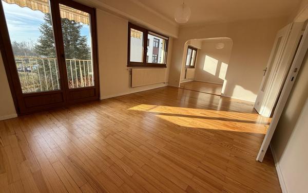 Appartement à vendre    5 pièces • 90 m2 La Wantzenau