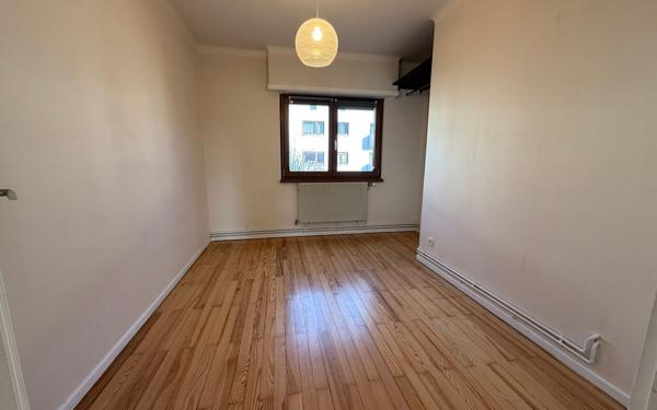 Appartement à vendre    5 pièces • 90 m2 La Wantzenau