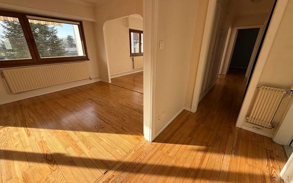 Appartement à vendre    5 pièces • 90 m2 La Wantzenau