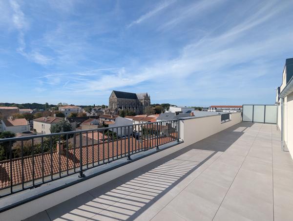 Appartement 3 pièces dernier étage à vendre à Challans avec terrasse de 63 m²