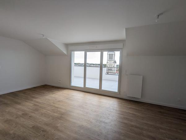 Appartement 3 pièces dernier étage à vendre à Challans avec terrasse de 63 m²