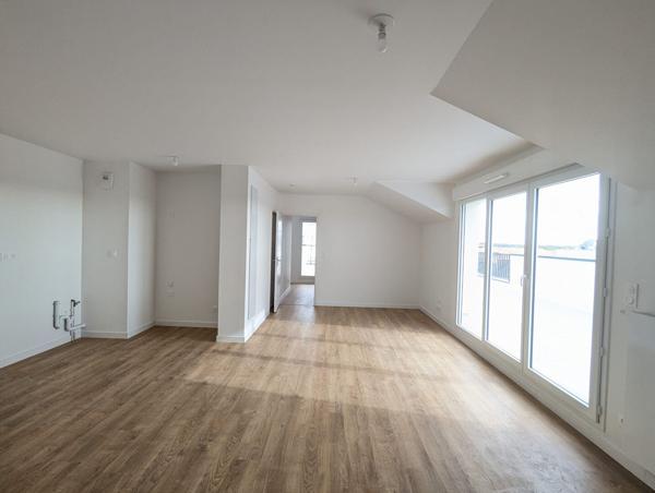 Appartement 3 pièces dernier étage à vendre à Challans avec terrasse de 63 m²