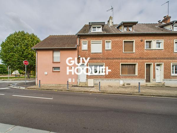 Maison T4 avec courette et garage à Oissel