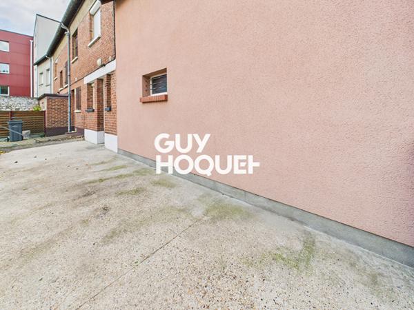 Maison T4 avec courette et garage à Oissel