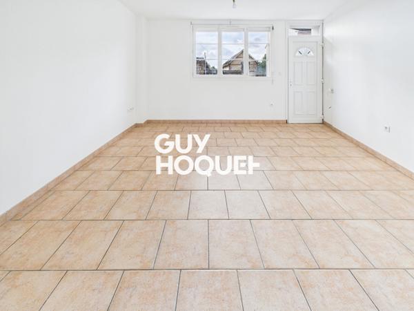 Maison T4 avec courette et garage à Oissel