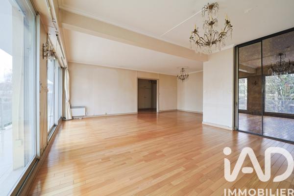 Appartement à vendre 5 pièces 104 m² Le Chesnay-Rocquencourt
