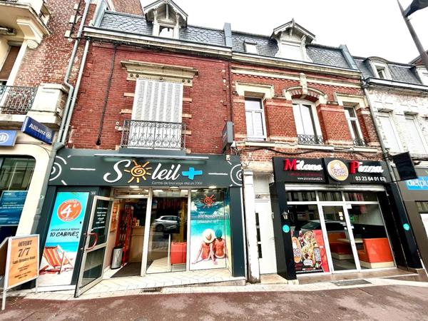 Immeuble à vendre 182.39m²