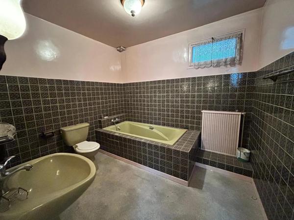 Immeuble à vendre 182.39m²