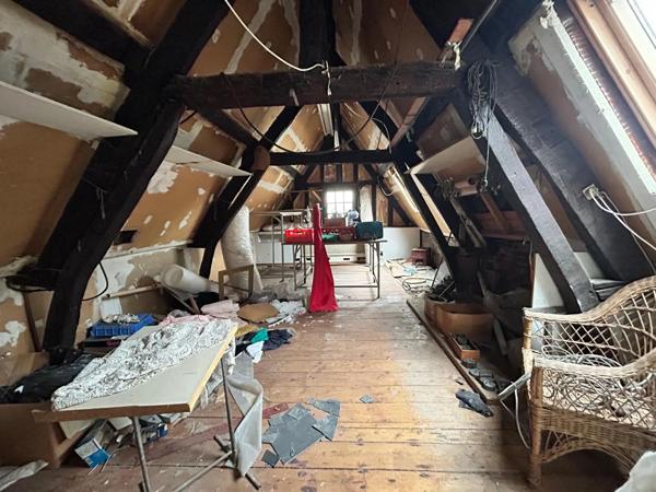 Immeuble à vendre 182.39m²