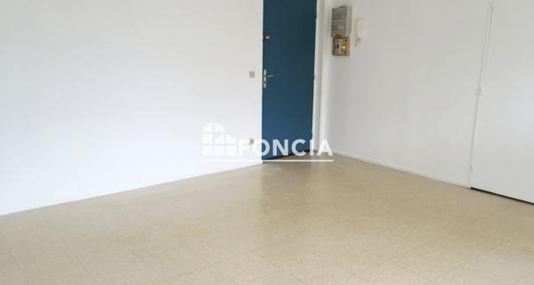 Location Studio 35.92 m² - Conflans-sainte-honorine 78700