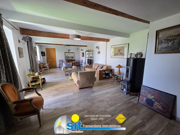 Maison familiale 170 m² – 4 chambres + bureau – Aucun travaux – Roussillon