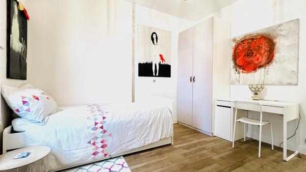 CHOISY-LE-ROI - GONDOLES NORD - 158 m2 carrez - 10 PIÈCES - 6 CHAMBRES - 3 SALLES D’EAU - TERRASSE - BALCON - GARAGE - JARDIN