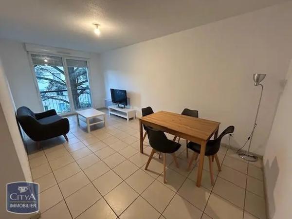 Appartement à louer 2 pièces 43.32m²