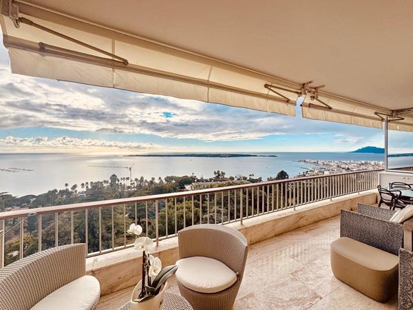 Appartement F3 à vendre  3 pièces - 92 m2 CANNES - 06