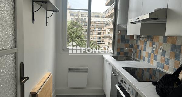 Location Appartement 2 pièces 47.42 m² - Paris 75017