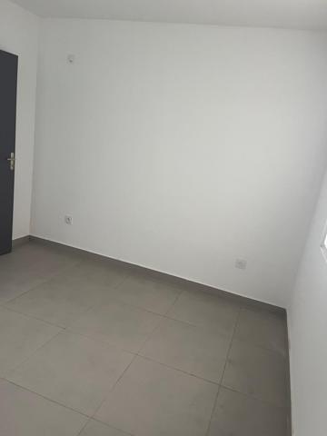 Appartement 3 pièces centre ville de Cayenne 1090 79.56m².