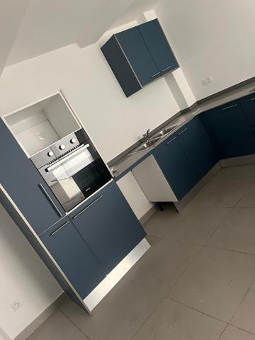 Appartement 3 pièces centre ville de Cayenne 1090 79.56m².