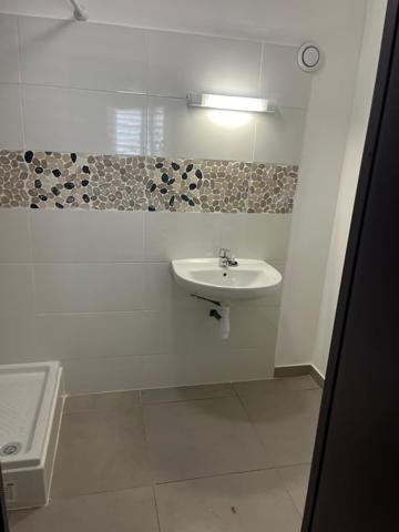 Appartement 3 pièces centre ville de Cayenne 1090 79.56m².