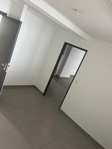 Appartement 3 pièces centre ville de Cayenne 1090 79.56m².