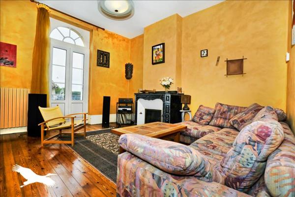 Maison à vendre |  Grenade |  8 pièces | 190 m²