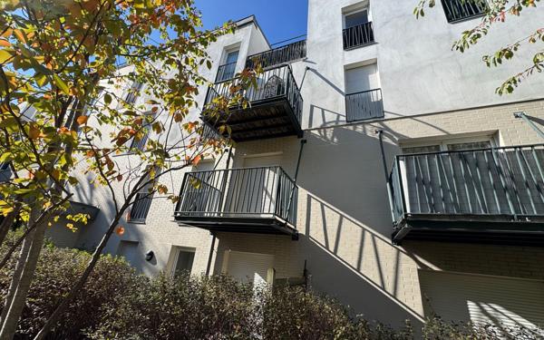 Appartement à vendre    2 pièces • 42,08 m2 Bagneux