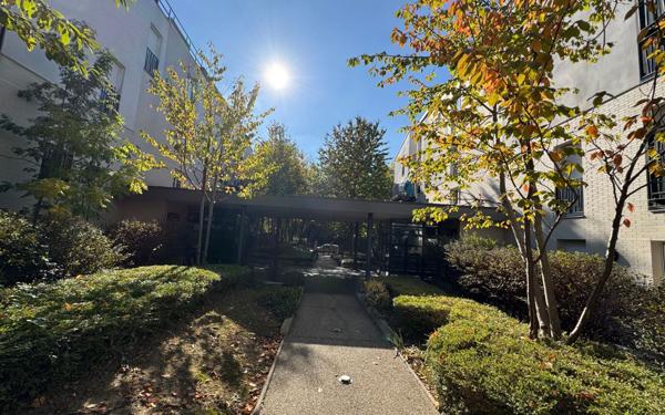 Appartement à vendre    2 pièces • 42,08 m2 Bagneux