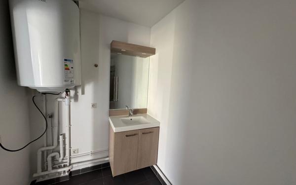 Appartement à vendre    2 pièces • 42,08 m2 Bagneux