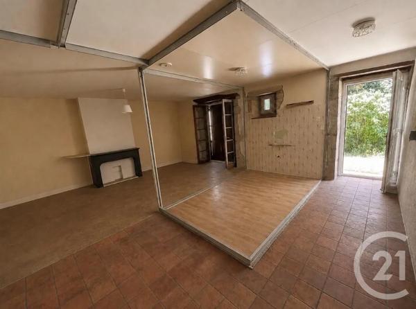 Appartement T2 à vendre  2 pièces - 77 m 2   ECOLE VALENTIN  - 25