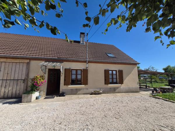Maison à vendre 5 pièces LE DESCHAUX (39)