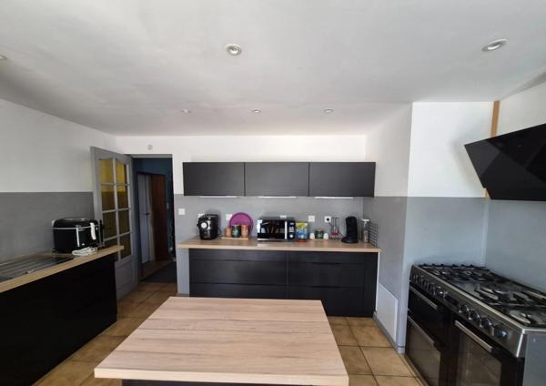 Maison à vendre 5 pièces LE DESCHAUX (39)