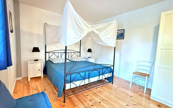 Maison à vendre    12 pièces • 455,90 m2 Saubrigues