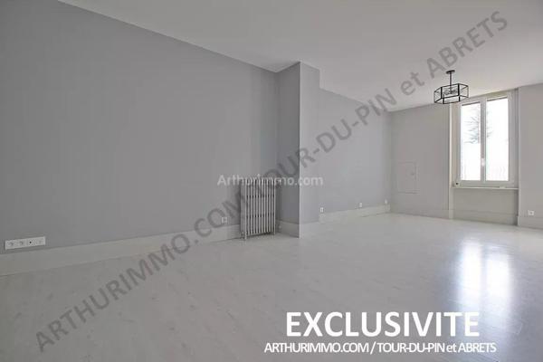 Vente Maison 6 pièces 133 m2 à Les Abrets en Dauphiné