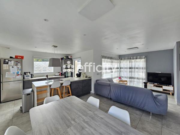 Maison 4 pièces - 92 m² Exclusivité efficity