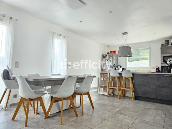 Maison 4 pièces - 92 m² Exclusivité efficity