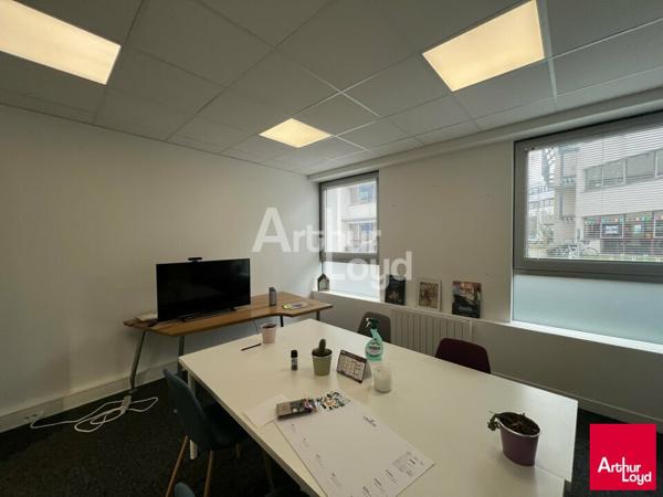 RENNES ZONE TERTIAIRE - BUREAUX A LOUER