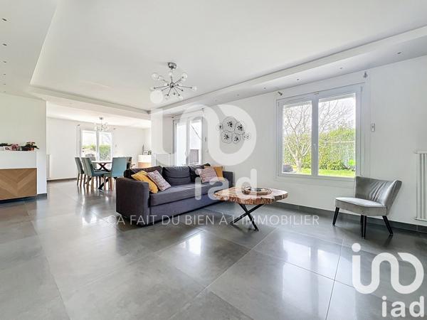 Maison à vendre 7 pièces 132 m² Villecresnes