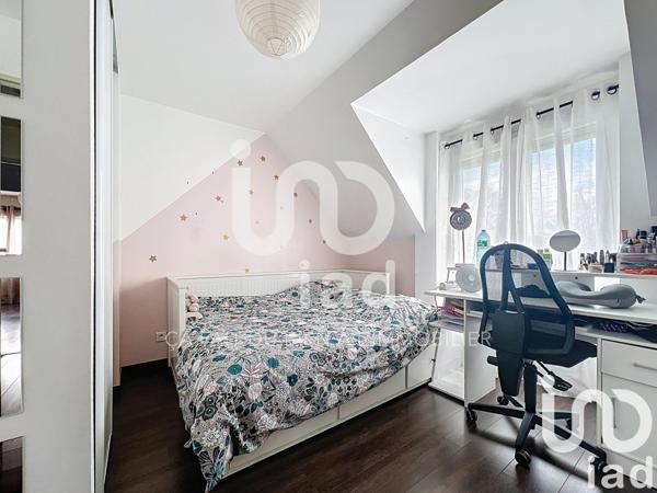 Maison à vendre 7 pièces 132 m² Villecresnes