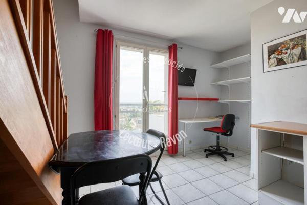 Duplex de 40 m2, Saint-Cyr-l'Ecole proche Gare