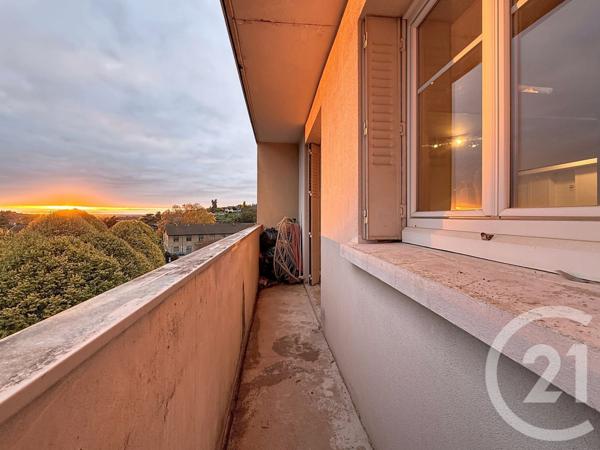 Appartement F3 à vendre  3 pièces - 63,57 m2 CREMIEU - 38