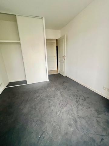 Maison centre L'ISLE ADAM - 4 chambres - place de stationnement - petit jardin