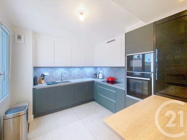 Appartement F4 à vendre  4 pièces - 142,51 m2 SENLIS - 60