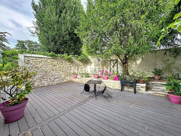 Maison Pringy 7 pièces, 4 chambres, terrain, garage, cave